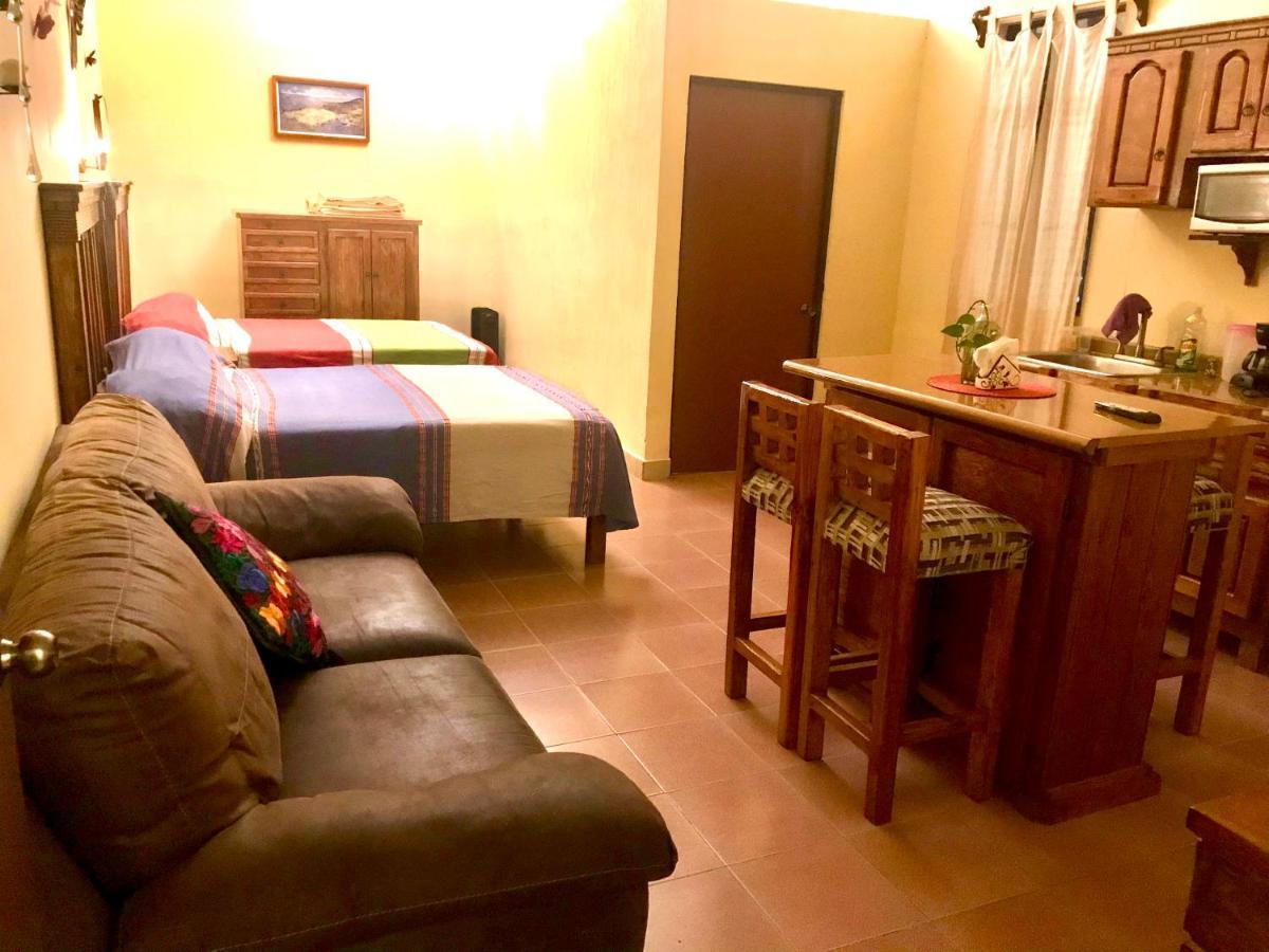 Apartamentos Suites Guanajuato Bagian luar foto